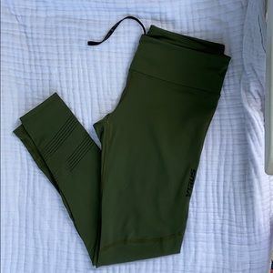 Virus compression pants size Medium